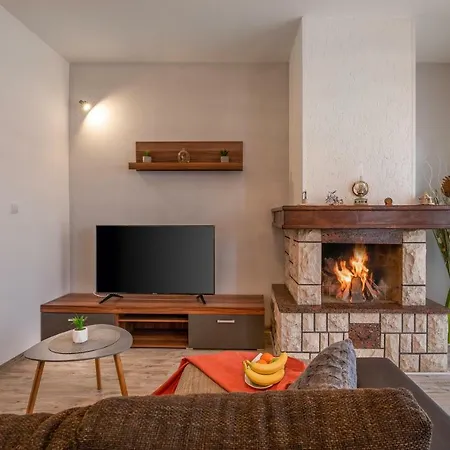 Tina Apartment